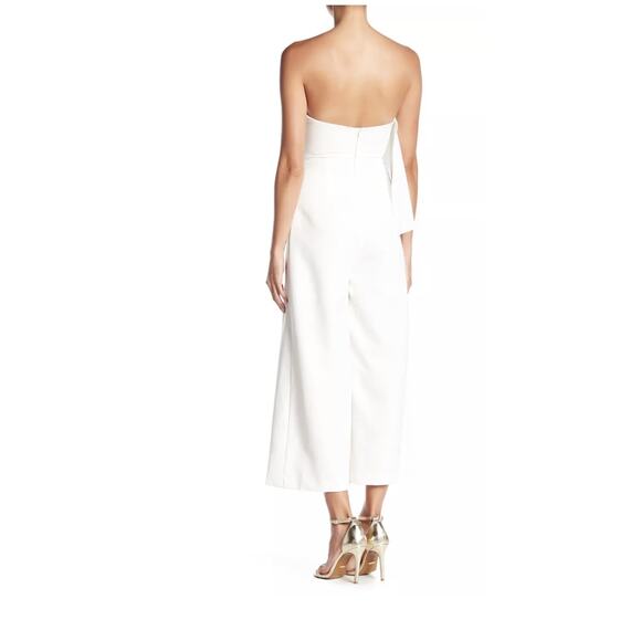 Few Moda Strapless Ruffle Off White Cropped Wide Leg Jumpsuit Womens Size Small - Picture 2 of 9